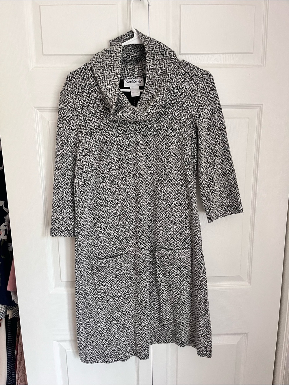 NorthStyle Black and White Chevron Cowl-Neck Midi Dress